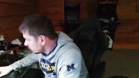 yobenko online show from 12.18.25