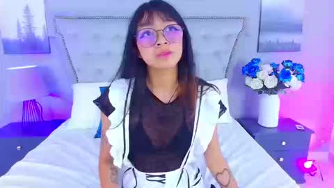 Yommi Winx online show from 09.11.25