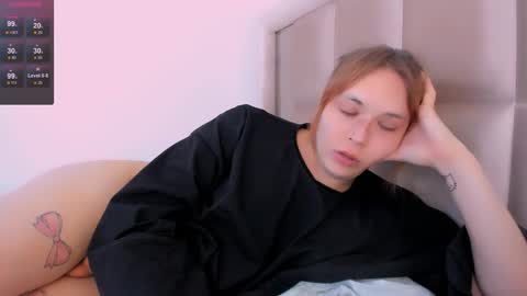 yomoyoo online show from 02.14.26