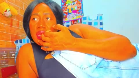 yonnsol_avril online show from 12.21.25