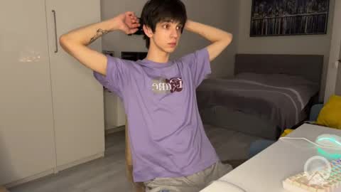 Yoo Dee Ohh online show from 04.04.26