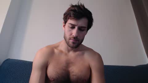 Yoooups online show from 12.02.25