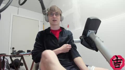 yosh online show from 12.04.24