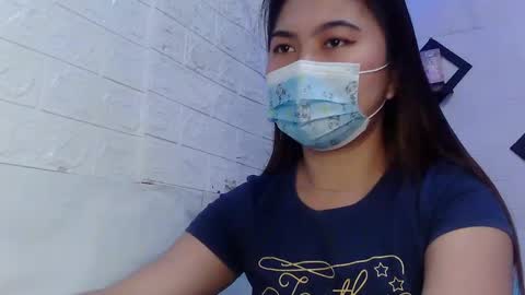 Snapshot of yoshiko_shine chatting on 01.30.25 ASK ME online show from 01.30.25