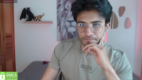 yoshy_man online show from 01.18.25