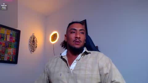 Snapshot of yosoy_enzo2020 chatting on 07.15.26 Enzo online show from 07.15.26