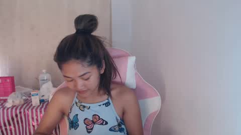 Snapshot of yosufloversweet chatting on 03.12.25 fin online show from 03.12.25