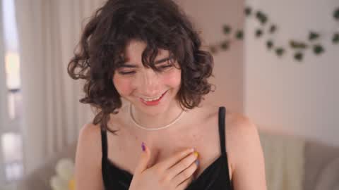 Snapshot of you_fell_in_love chatting on 12.22.24 Elizabeth brunette -- Darline blonde online show from 12.22.24