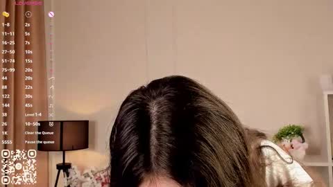 Snapshot of you_fell_in_love chatting on 09.20.25 Elizabeth brunette -- Darline blonde online show from 09.20.25