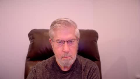 Colorado Guy Straight online show from 09.11.25