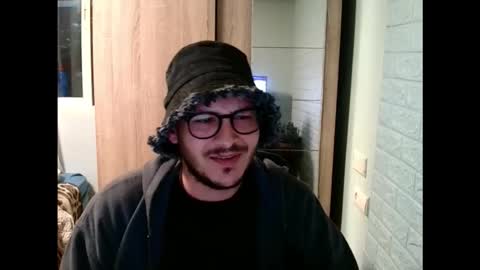 Snapshot of younromki chatting on 02.13.26 A... online show from 02.13.26