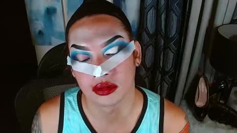 QUEEN MADISON  online show from 03.04.26