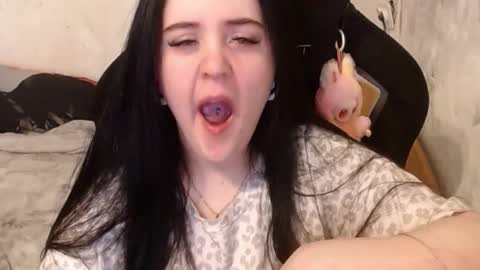 your_8a8y online show from 09.30.25