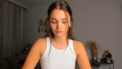 Camilla online show from 07.05.26