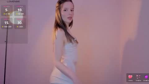 Olivia online show from 03.04.26