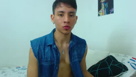 Snapshot of your_boy_hot chatting on 07.03.26 your boy online show from 07.03.26