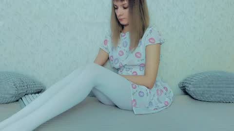 Lily online show from 01.14.25