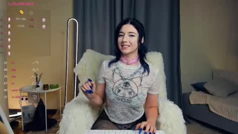 Lina online show from 02.16.25