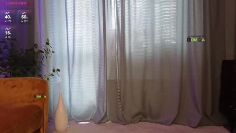 Snapshot of your_dream_alice chatting on 03.03.25 Alice online show from 03.03.25