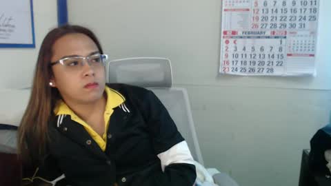 Snapshot of your_dreamgirlxxx69 chatting on 02.05.25 your_dreamgirlxxx69 online show from 02.05.25