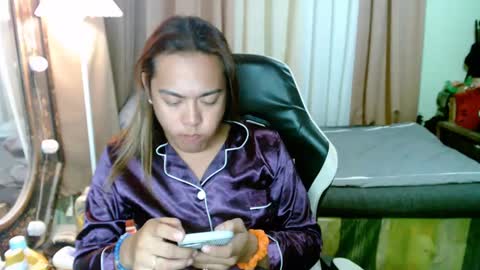 Snapshot of your_dreamgirlxxx69 chatting on 02.27.25 your_dreamgirlxxx69 online show from 02.27.25