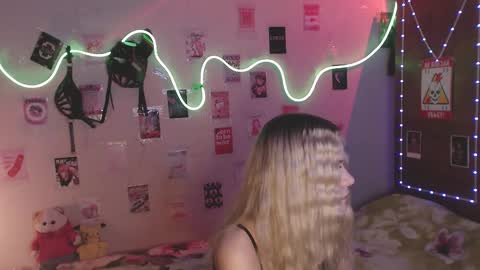 Your Horny Friends online show from 11.05.25