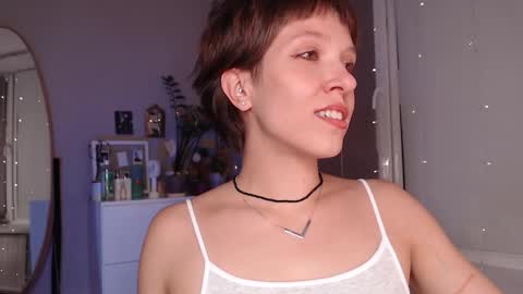 Snapshot of your_hot_ex chatting on 10.14.25 Alex and Kris long hair online show from 10.14.25