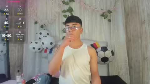 your_kitty_boy online show from 07.02.26