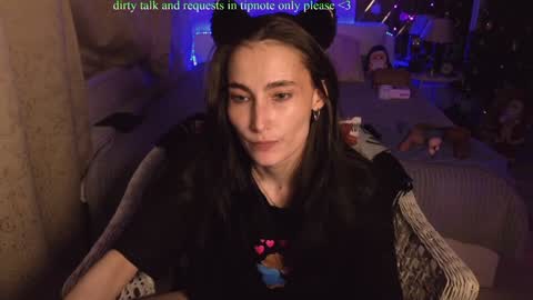 Karina online show from 01.05.25