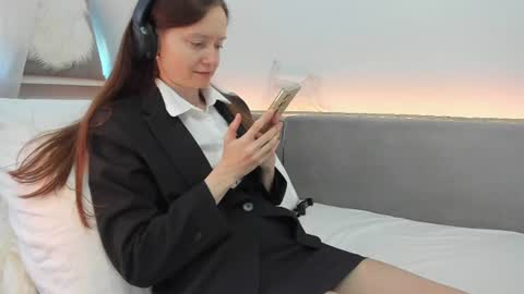 Your Librarian online show from 06.30.26