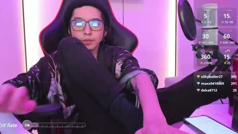 Snapshot of your_little_twink chatting on 03.01.25 Han online show from 03.01.25