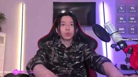 Snapshot of your_little_twink chatting on 10.16.25 Han online show from 10.16.25