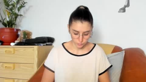 Snapshot of your_mouse23 chatting on 02.18.25 Andrea Your sweet farmer girl online show from 02.18.25