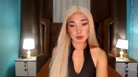 Snapshot of your_naughty_cumslut69 chatting on 11.03.25 your_naughty_cumslut69 online show from 11.03.25