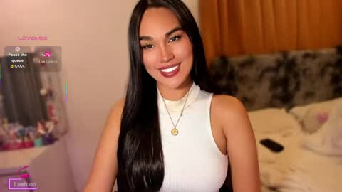 Snapshot of your_other_halfxx chatting on 03.25.26 Miss Larah online show from 03.25.26
