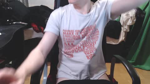 Snapshot of your_secret_johnny chatting on 12.05.24 Ben Dover online show from 12.05.24