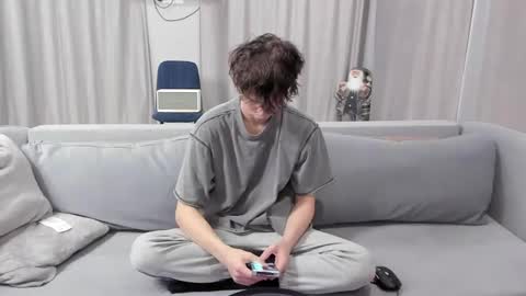 your_shy_guy online show from 01.30.25