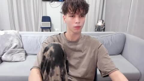 your_shy_guy online show from 02.06.25