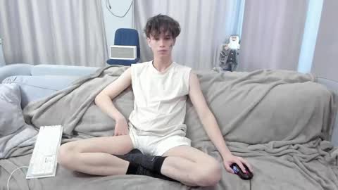 your_shy_guy online show from 03.08.25