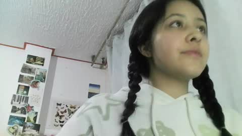 Snapshot of your_sttar chatting on 12.27.24 your sttar online show from 12.27.24