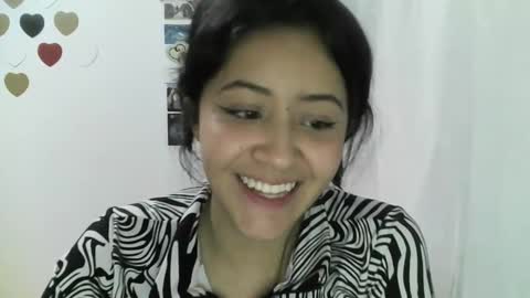 Snapshot of your_sttar chatting on 01.04.25 your sttar online show from 01.04.25