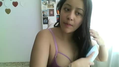 Snapshot of your_sttar chatting on 01.05.25 your sttar online show from 01.05.25