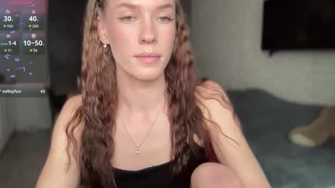 Snapshot of your_sweet_angel_ chatting on 05.05.26 Mia online show from 05.05.26
