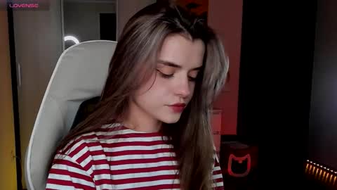 Anikka online show from 09.25.25