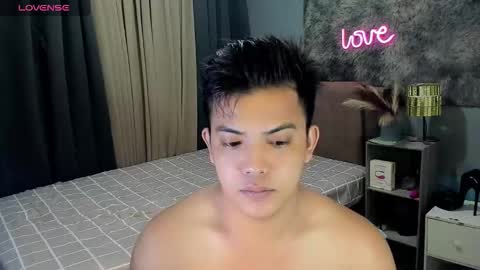 yourasian_bradley online show from 02.06.26