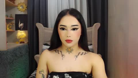 kim online show from 02.23.25