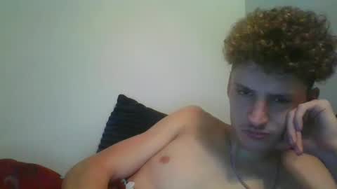 yourbitch1762 online show from 09.25.25