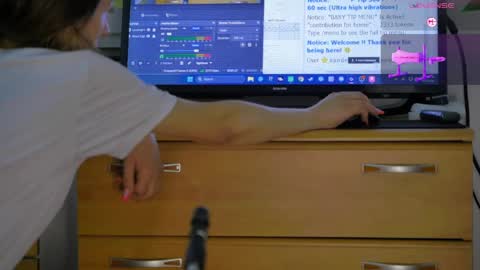 Snapshot of yourburnwish chatting on 06.08.26 Anna online show from 06.08.26