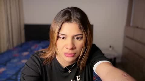 yourcutemolly__ online show from 05.12.26