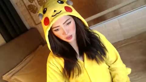 JEN  online show from 10.27.25